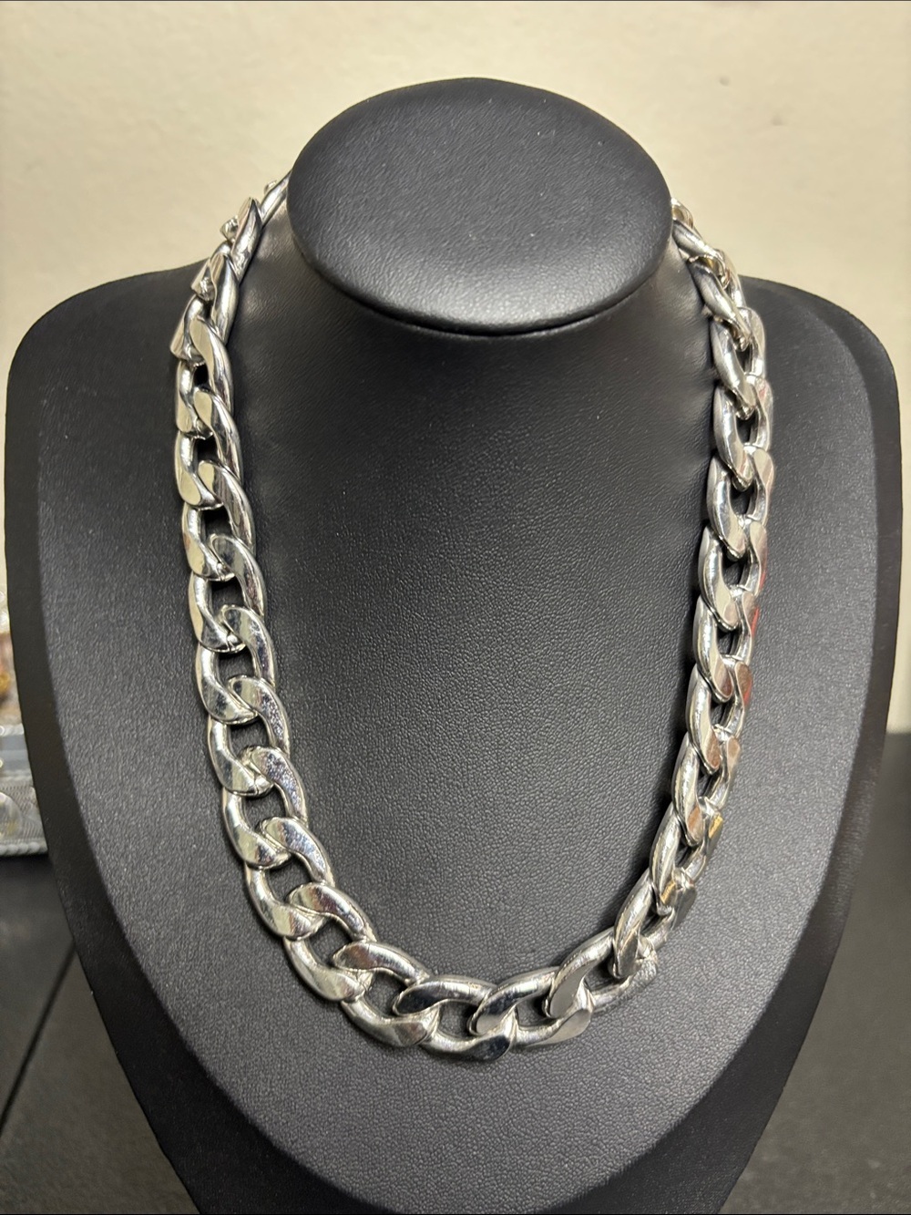 Chunky Silver Tone Cuban Link Statement Chain Necklace
